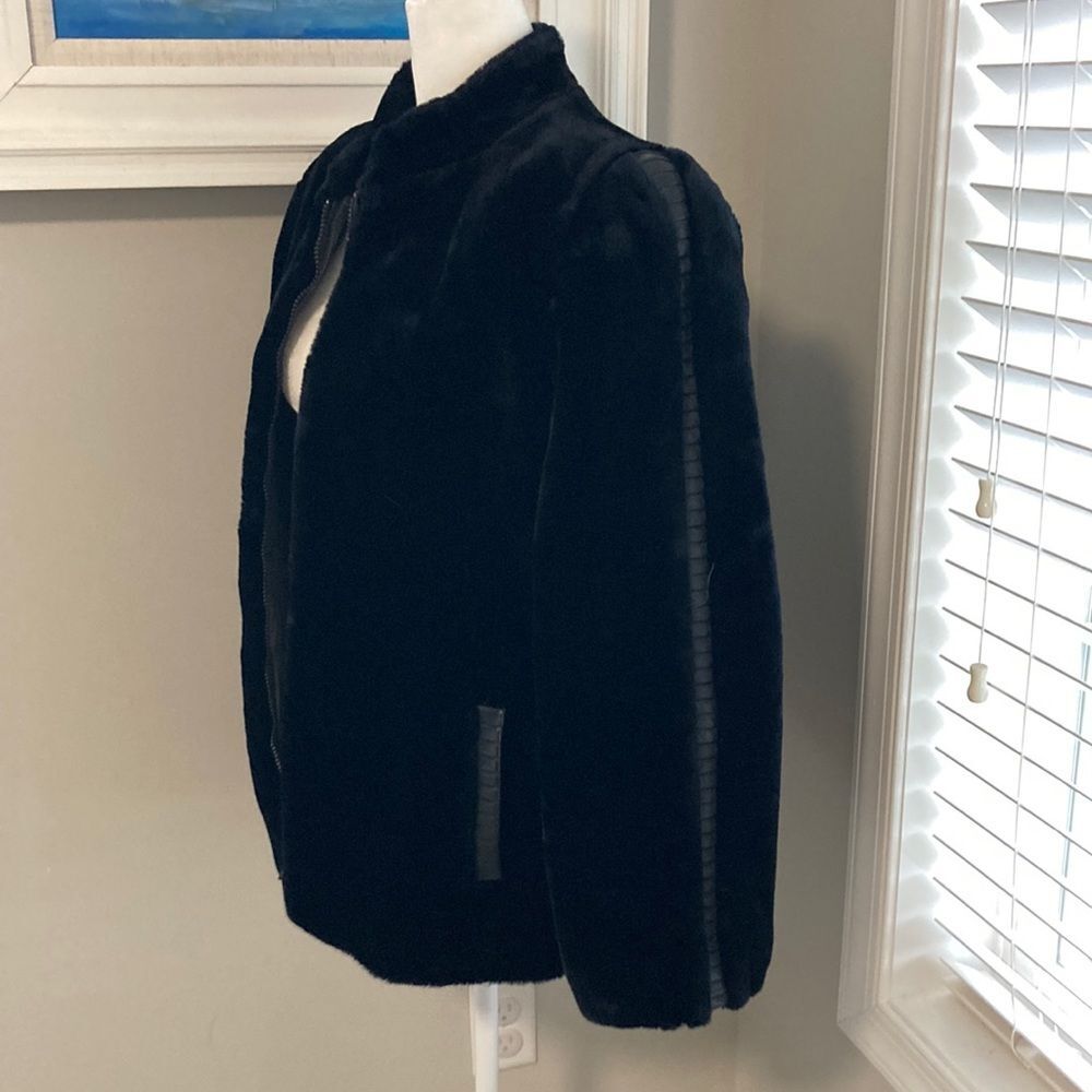 Vintage 80s 90s Outerlayers Mouton Faux Fur Short Black Winter Zipper Jacket - Picture 5 of 16